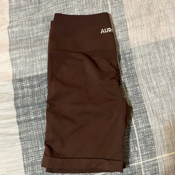 Aurola Women’s Brown Intensify Workout Shorts - Picture 1 of 3